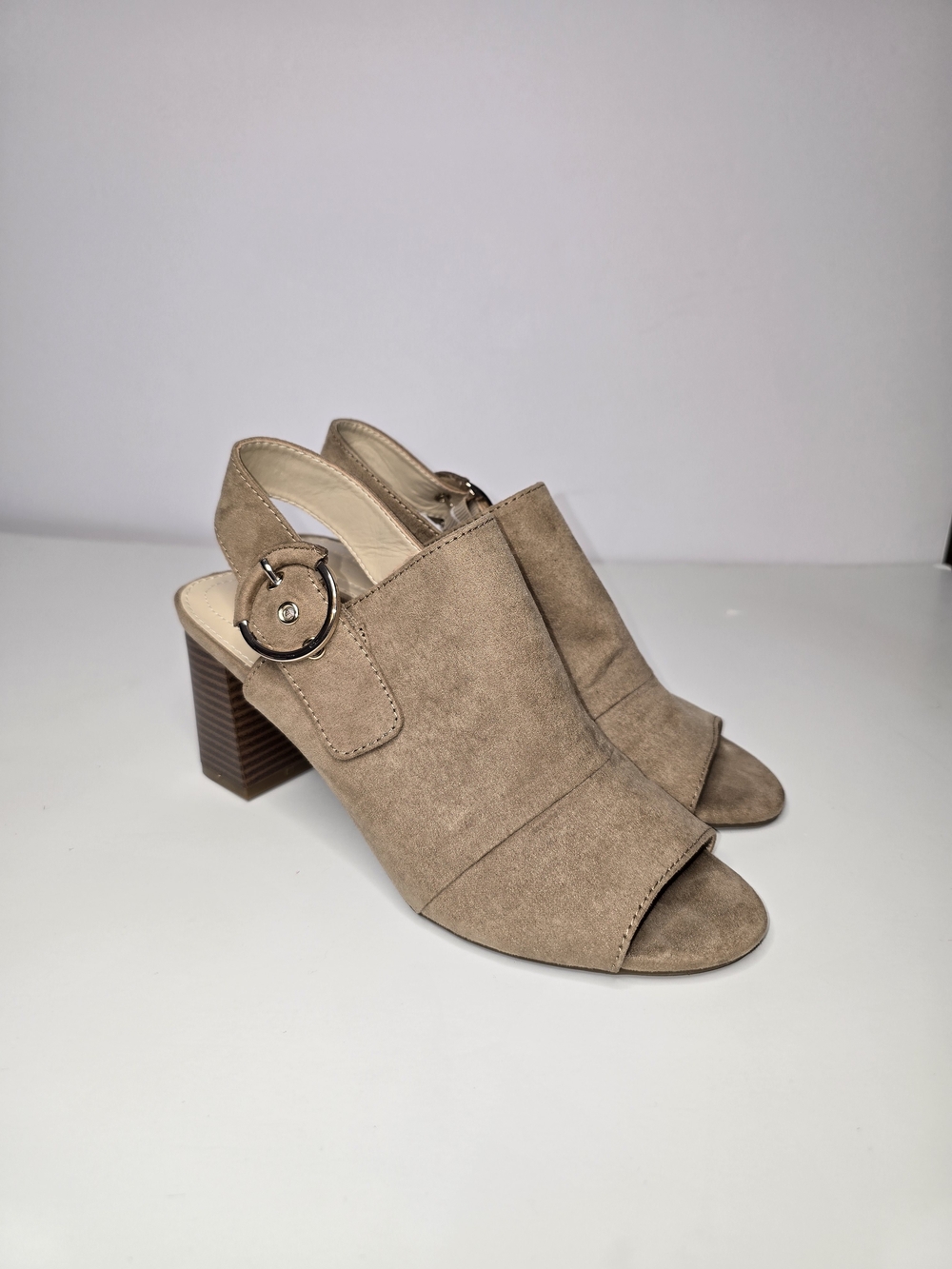 Liz Claiborne Taupe Suede Peep-Toe Block Heel Slingback